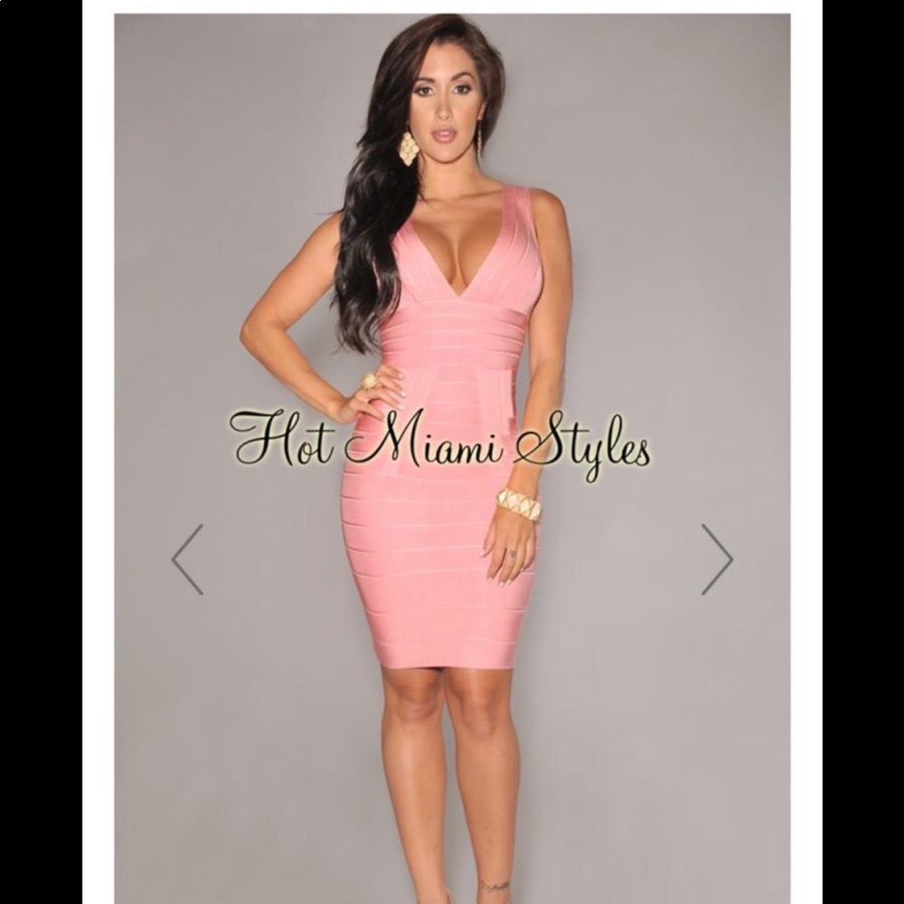 Pink bandage bodycon dress